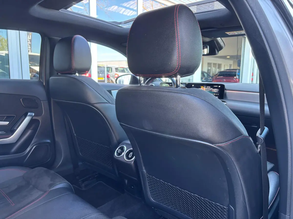 250 e Business Solution AMG Limited | Pano | Sfeerverlichting | Memory Stoelen | Traffic Camera