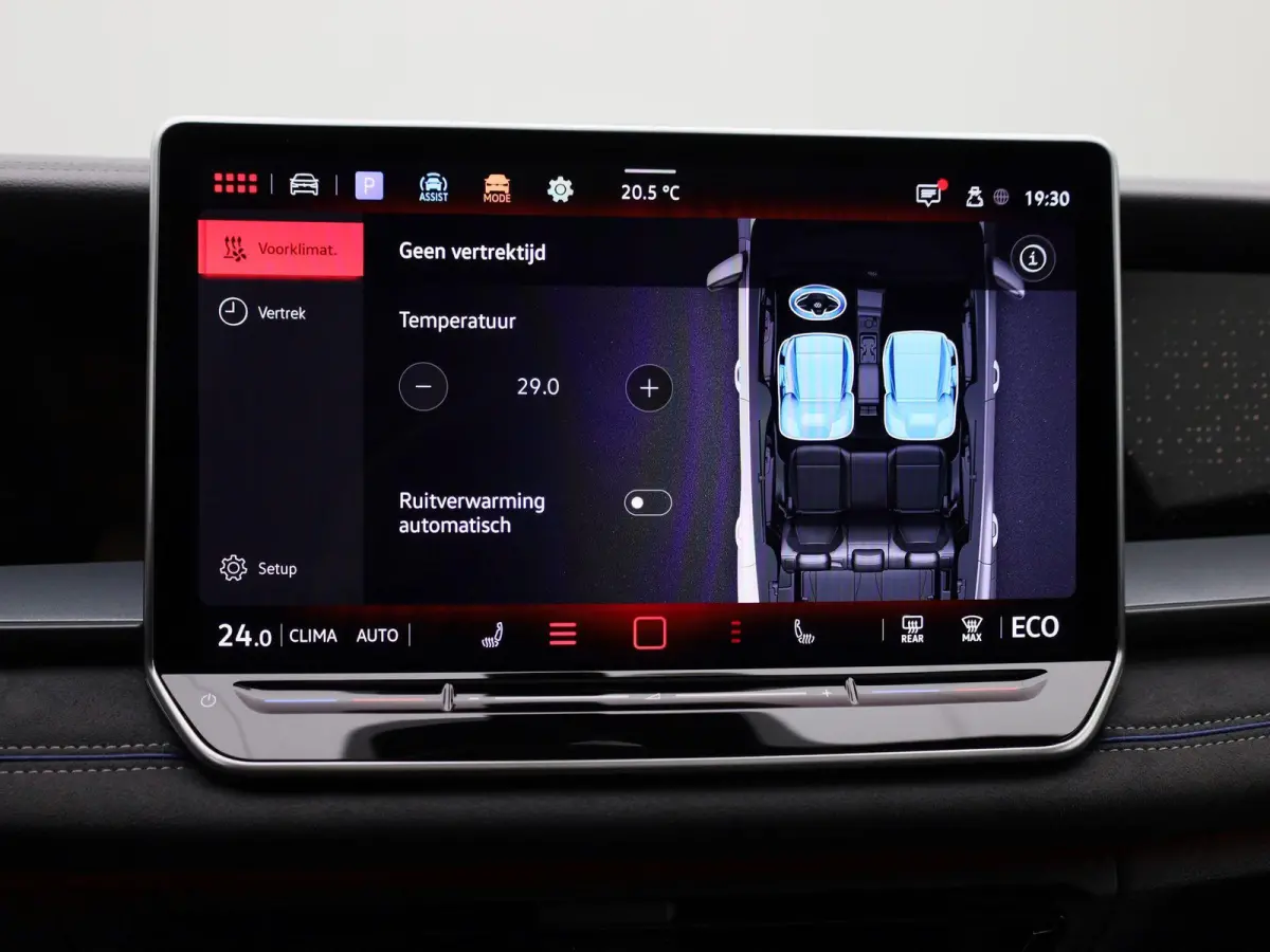 1.5 eHybrid R-Line Edition 204 PK| Origineel Nederlands | 1e Eigenaar | Panoramadak | Navigatie | Stoelverwarming | Stuurwielverwarming | Achteruitrijcamera