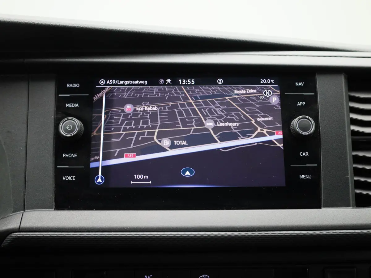 2.0 TDI L1H1 150PK | Automaat | Navigatie | Airco | Verwarmbare Voorruit | Multifunctioneel Stuurwiel | Cruise Control | Parkeerhulp Achter | DAB+ | Sortimo |
