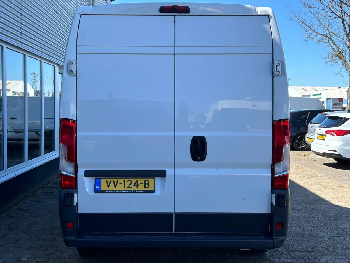 30 2.0 MultiJet L1H1 | 3 Zitplaatsen | Bluetooth | Elektrische Ramen