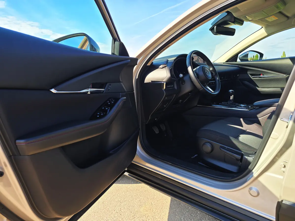 2.5 e-SkyActiv-G Homura - 150 Pk - Mild Hybrid - Navi - ParkeerCamera