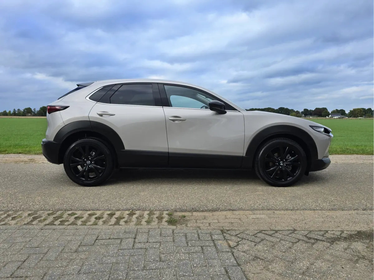 2.5 e-SkyActiv-G M Hybrid Centre-line - 150 Pk - Mild Hybrid - ParkeerCamera - Stoelverwarming - Navi