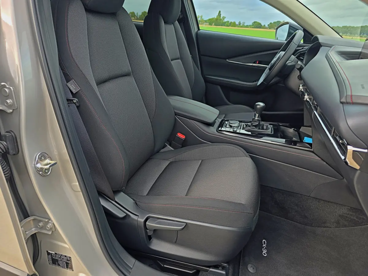 2.5 e-SkyActiv-G M Hybrid Centre-line - 150 Pk - Mild Hybrid - ParkeerCamera - Stoelverwarming - Navi