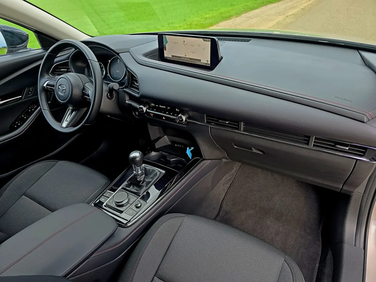 2.5 e-SkyActiv-G M Hybrid Centre-line - 150 Pk - Mild Hybrid - ParkeerCamera - Stoelverwarming - Navi