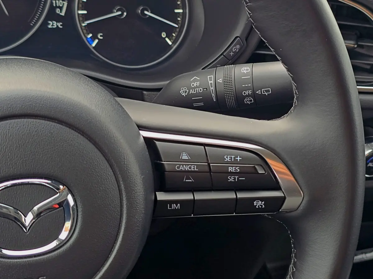 2.5 e-SkyActiv-G M Hybrid Centre-line - 150 Pk - Mild Hybrid - ParkeerCamera - Stoelverwarming - Navi