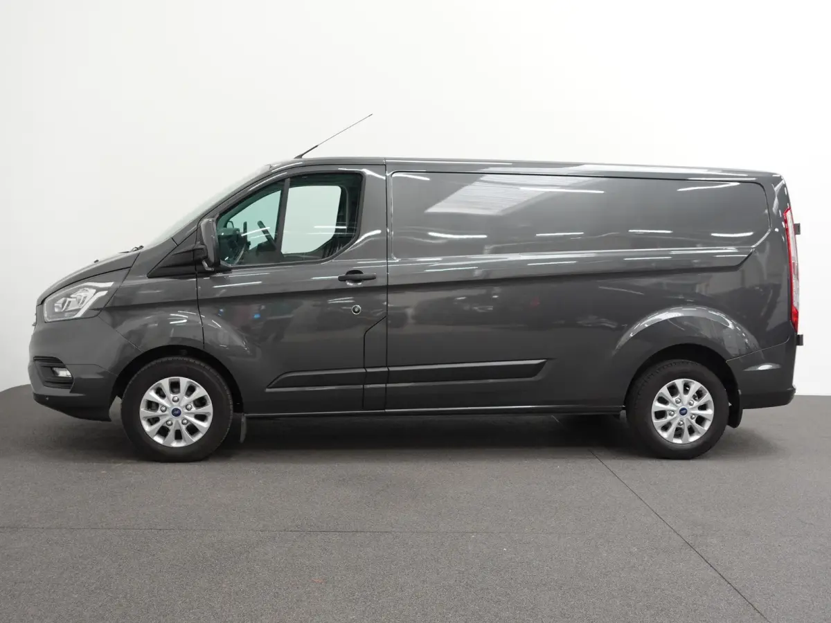 300 2.0 TDCI 130pk L2H1 Trend Automaat Airco Navigatie Cruisecontrol Camera Parkeersensoren Trekhaak Betimmering