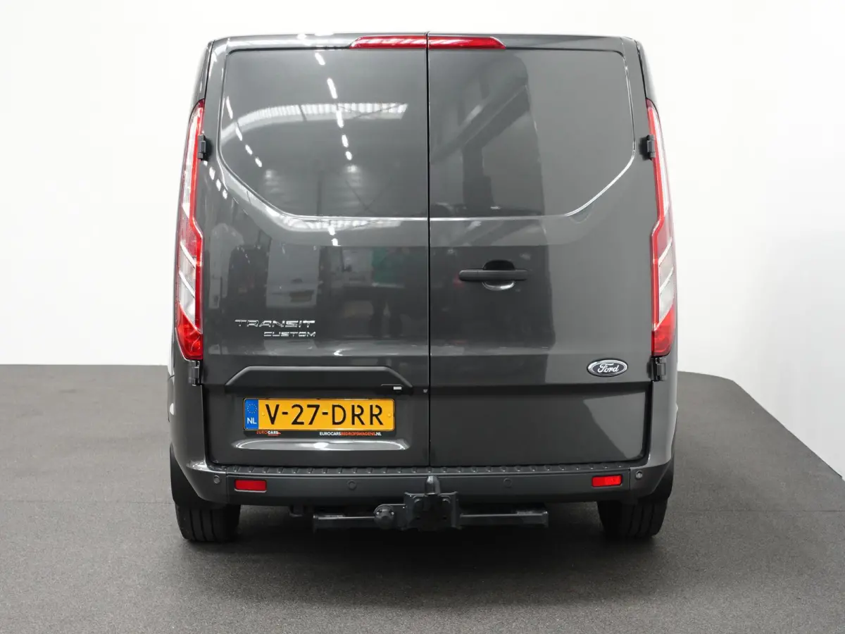 300 2.0 TDCI 130pk L2H1 Trend Automaat Airco Navigatie Cruisecontrol Camera Parkeersensoren Trekhaak Betimmering