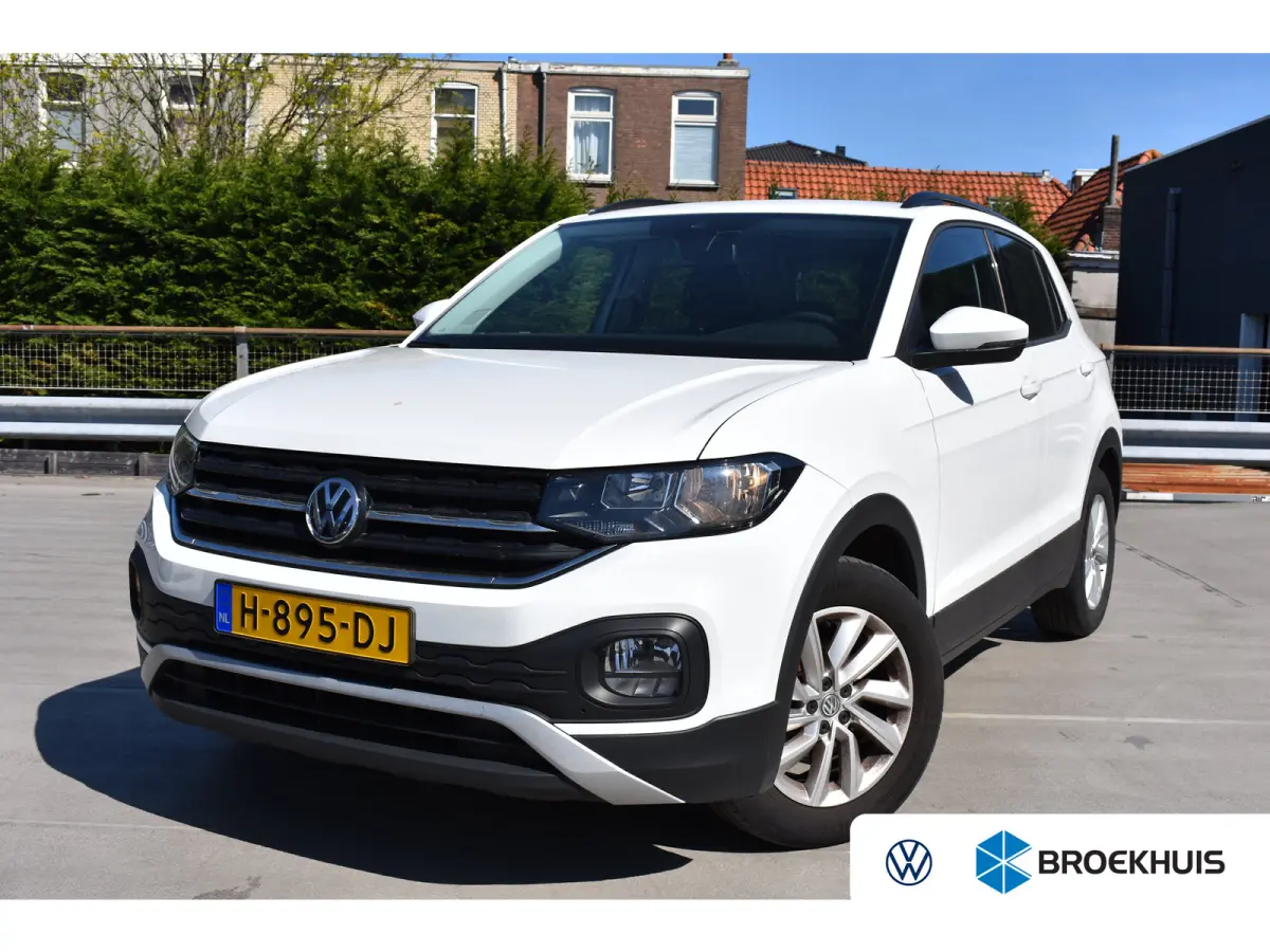 1.0 TSI 95PK Life | ADAPT. CRUISE | AIRCO | LED | BLUETOOTH