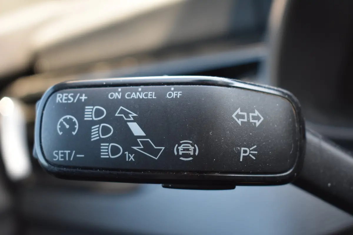 1.0 TSI 110PK Ambition | APP. CONNECT | CRUISE CONTROL | FULL LED | CLIMATE CONTROL | DAB+