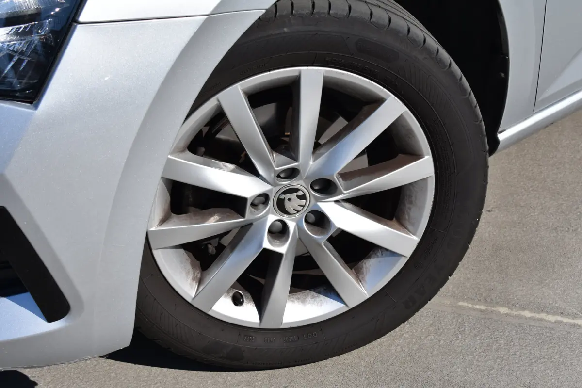 1.0 TSI 110PK Ambition | APP. CONNECT | CRUISE CONTROL | FULL LED | CLIMATE CONTROL | DAB+