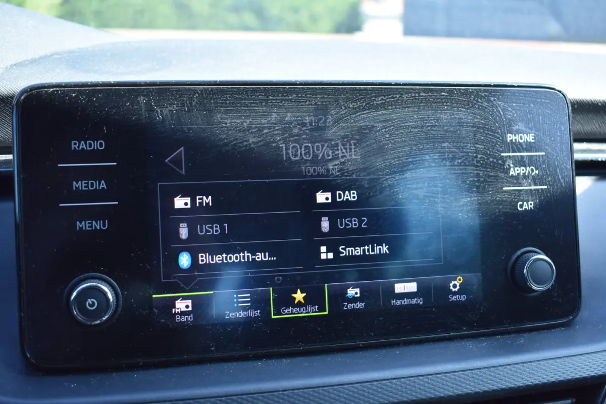 1.0 TSI 110PK Ambition | APP. CONNECT | CRUISE CONTROL | FULL LED | CLIMATE CONTROL | DAB+