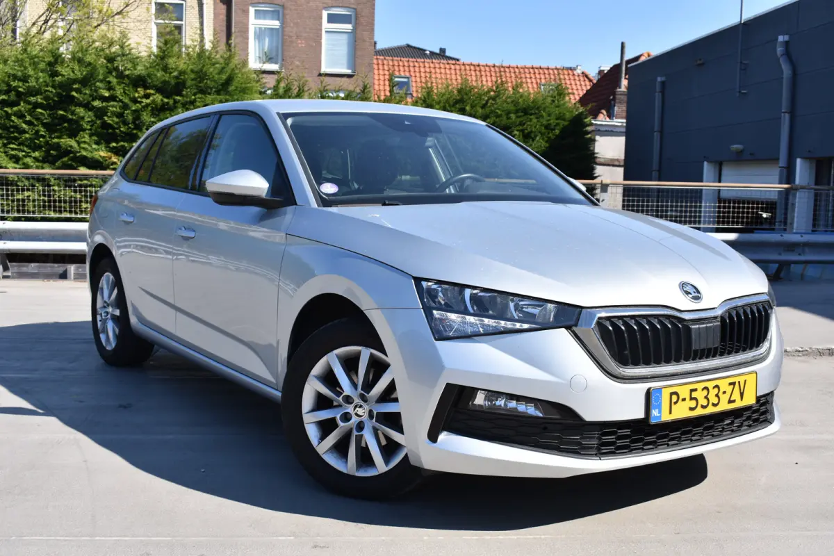 1.0 TSI 110PK Ambition | APP. CONNECT | CRUISE CONTROL | FULL LED | CLIMATE CONTROL | DAB+
