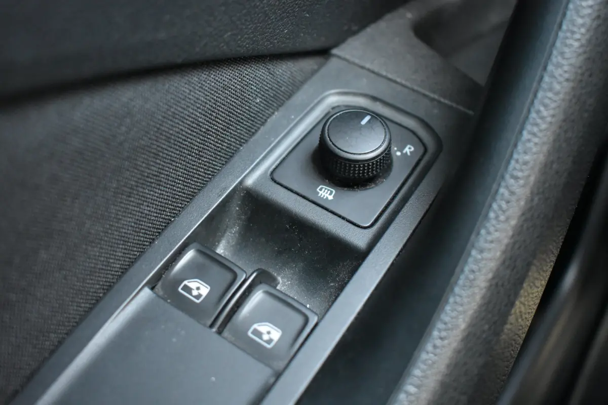 1.0 TSI 110PK Ambition | APP. CONNECT | CRUISE CONTROL | FULL LED | CLIMATE CONTROL | DAB+