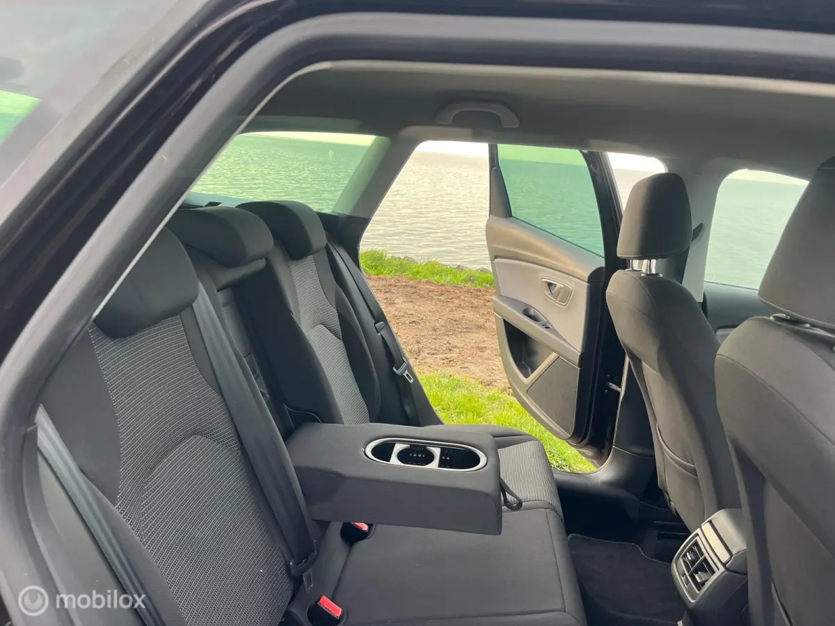 1.0 EcoTSI Style Business Intense