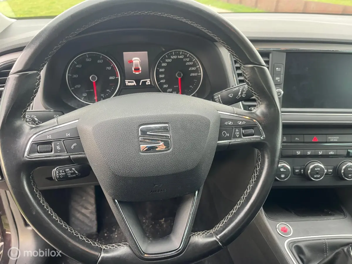 1.0 EcoTSI Style Business Intense