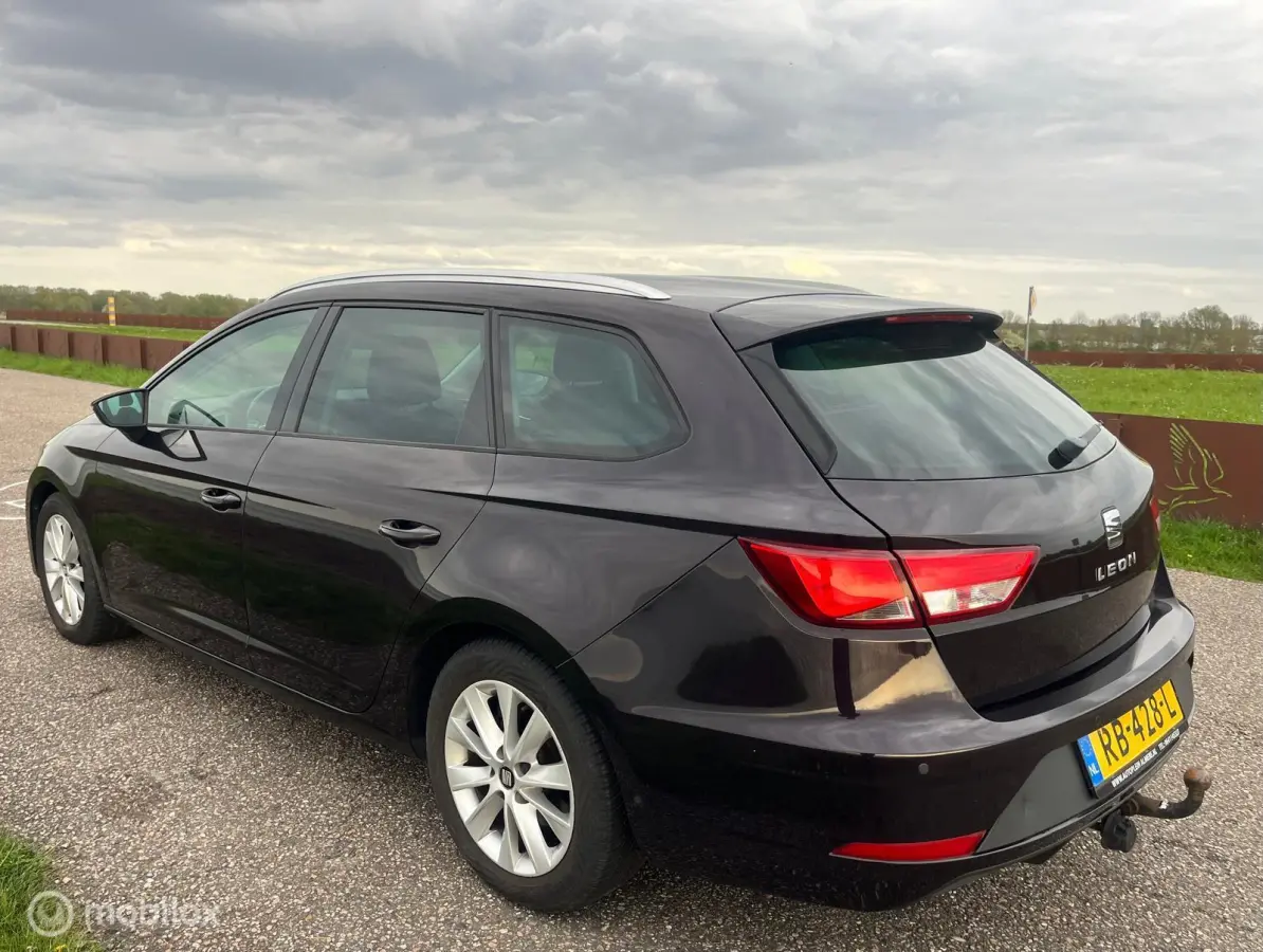 1.0 EcoTSI Style Business Intense