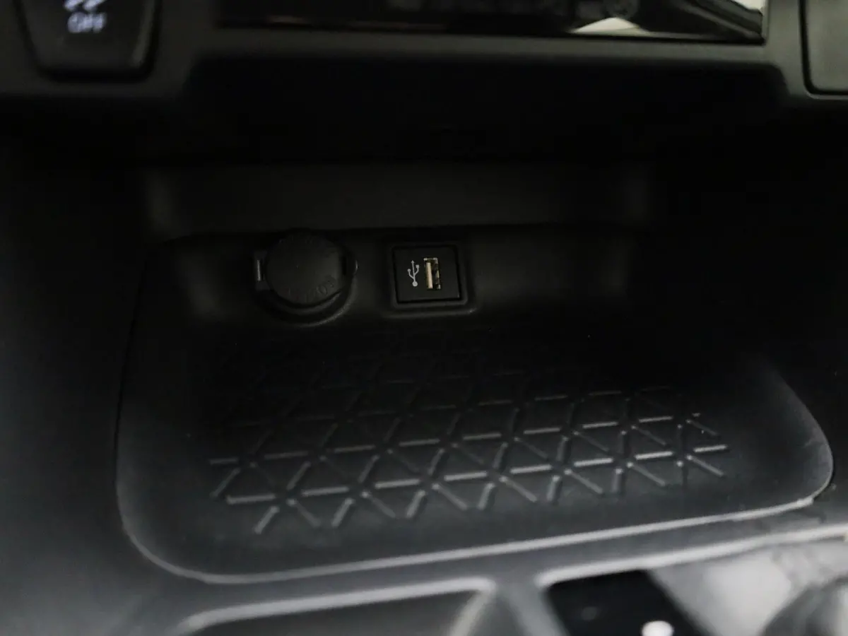 2.5 Hybrid Business 218 PK | Automaat | Navigatiesysteem | Achteruitrijcamera | Climate Control | Adaptive Cruise Control | Lichtmetalen velgen |