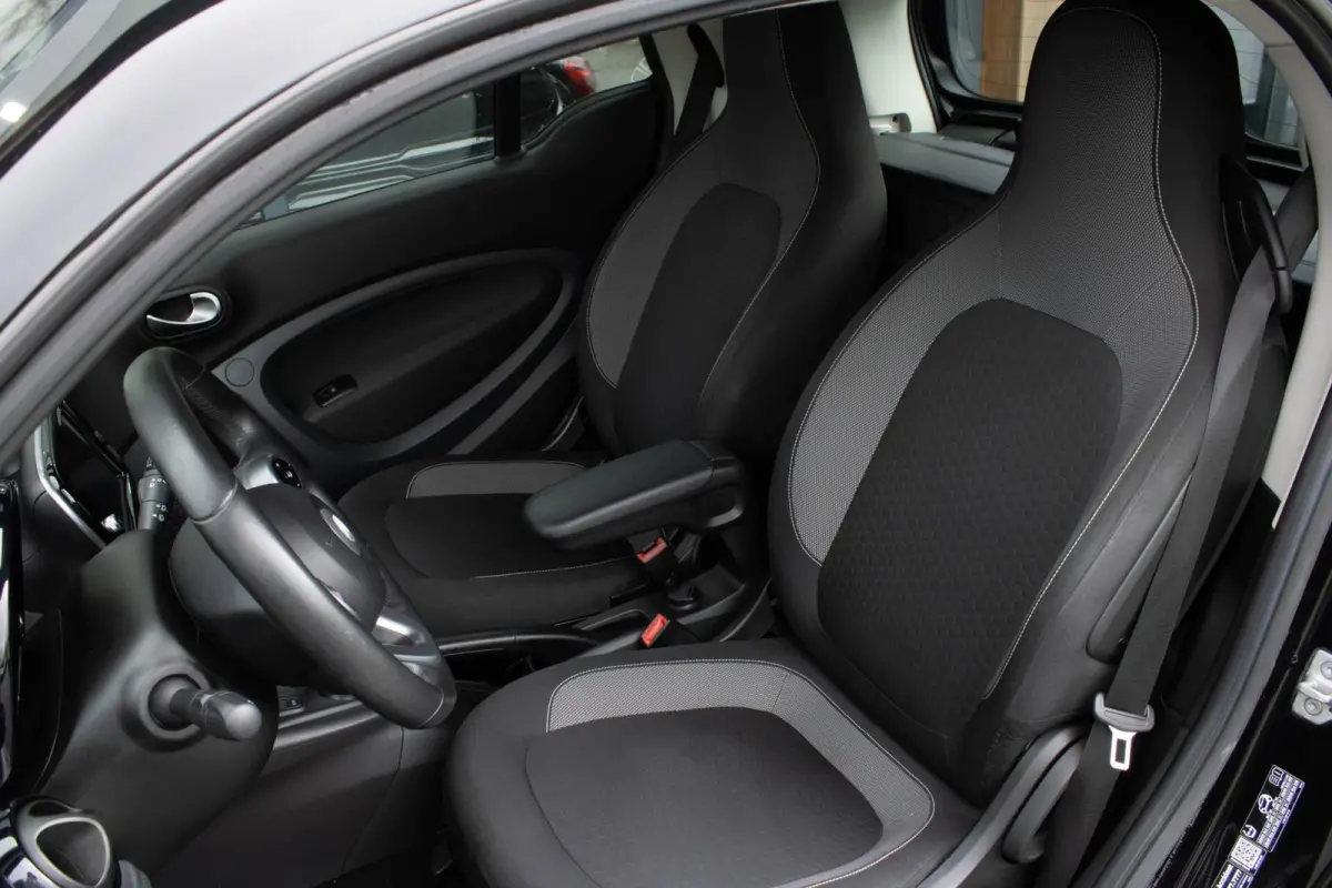EQ Comfort 18 kWh|Cruise Control|Automatische verlichting|