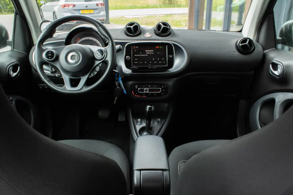 EQ Comfort 18 kWh|Cruise Control|Automatische verlichting|