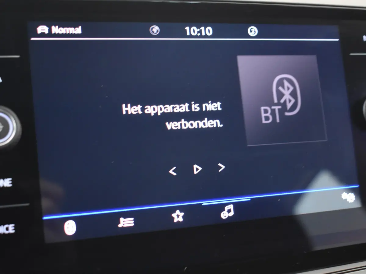 1.0 TSI Comfortline Business | Cruise control adaptief | Navigatie | Apple carplay Android auto | Parkeersensoren V+A |  Airco automatisch | DAB