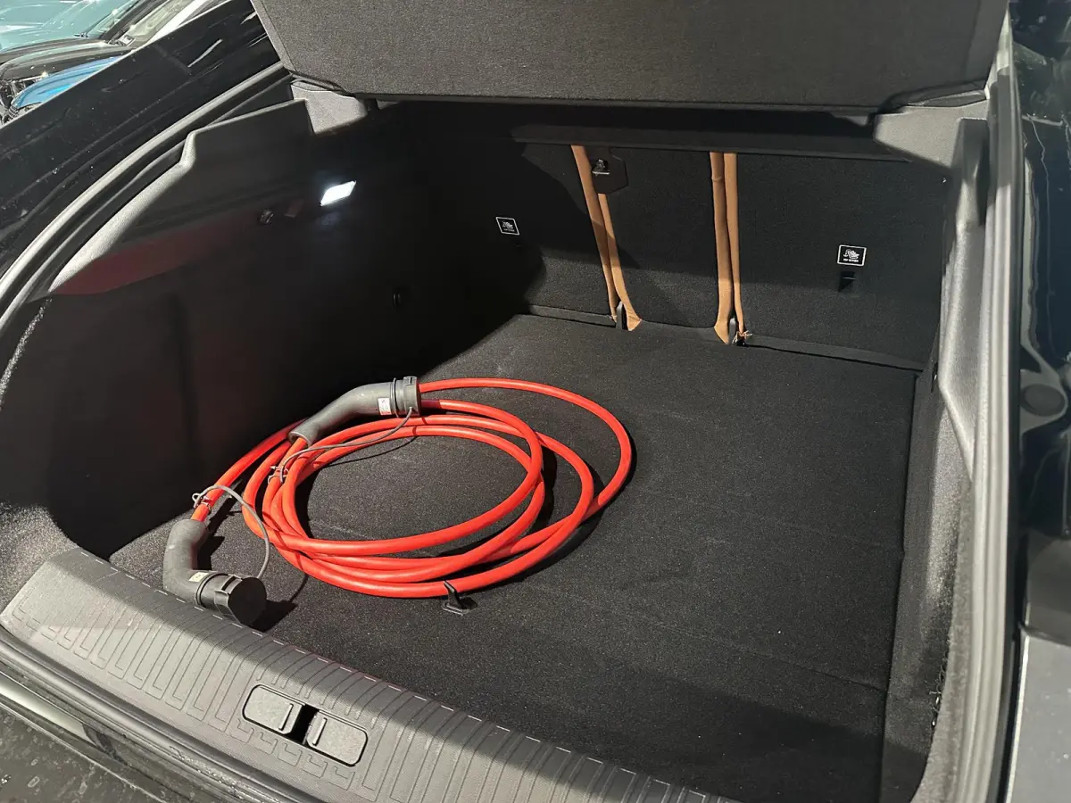 Long Range Étoile Absolute Comfort Tech 97 kWh | Massage Stoelen | Head up Display | adaptive Cruise | FOCAL HIFI