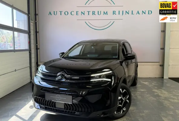 1.2 Hybrid 145 Plus Navi, Camera, stoelverwarming, carplay