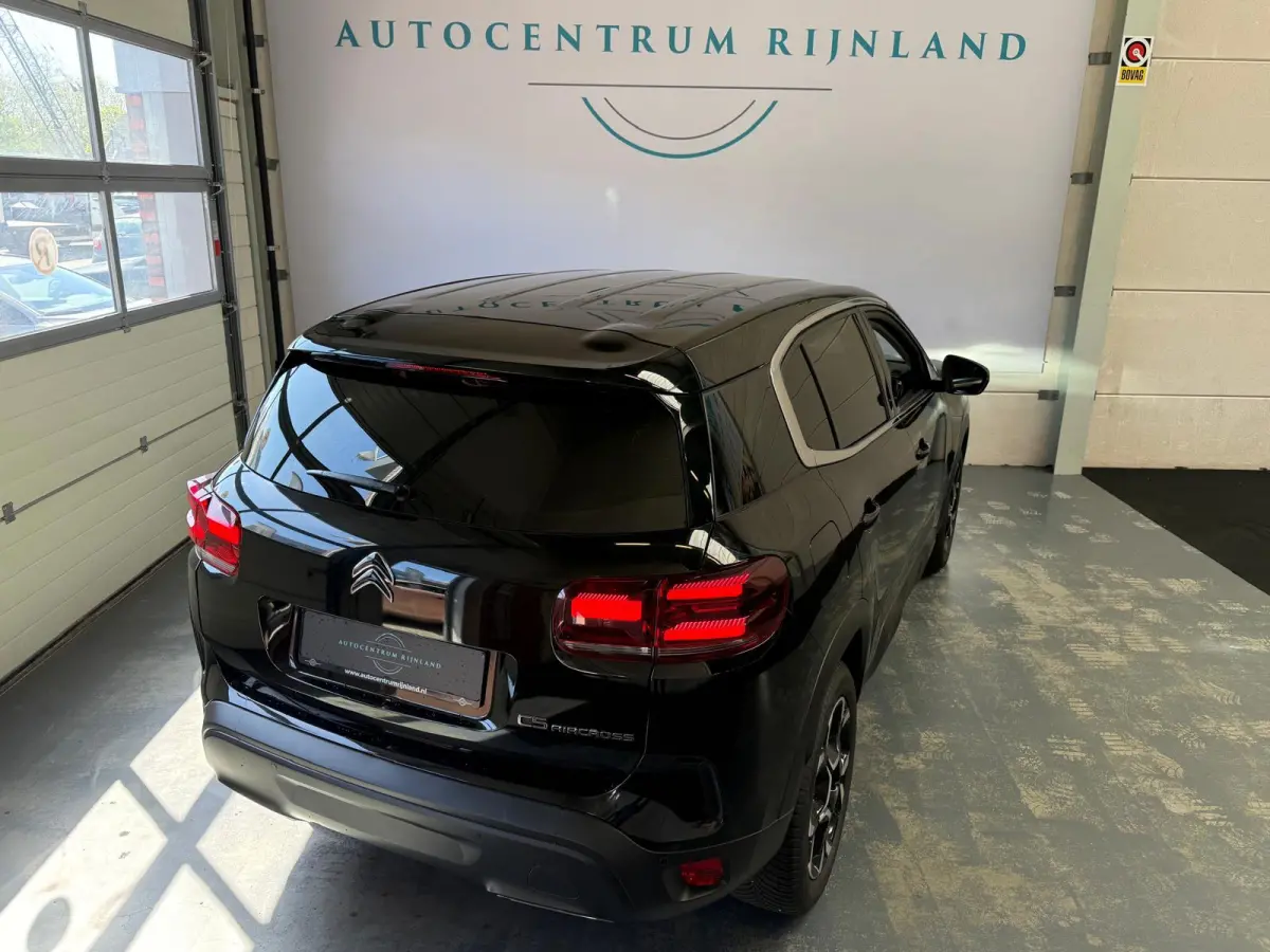 1.2 Hybrid 145 Plus Navi, Camera, stoelverwarming, carplay