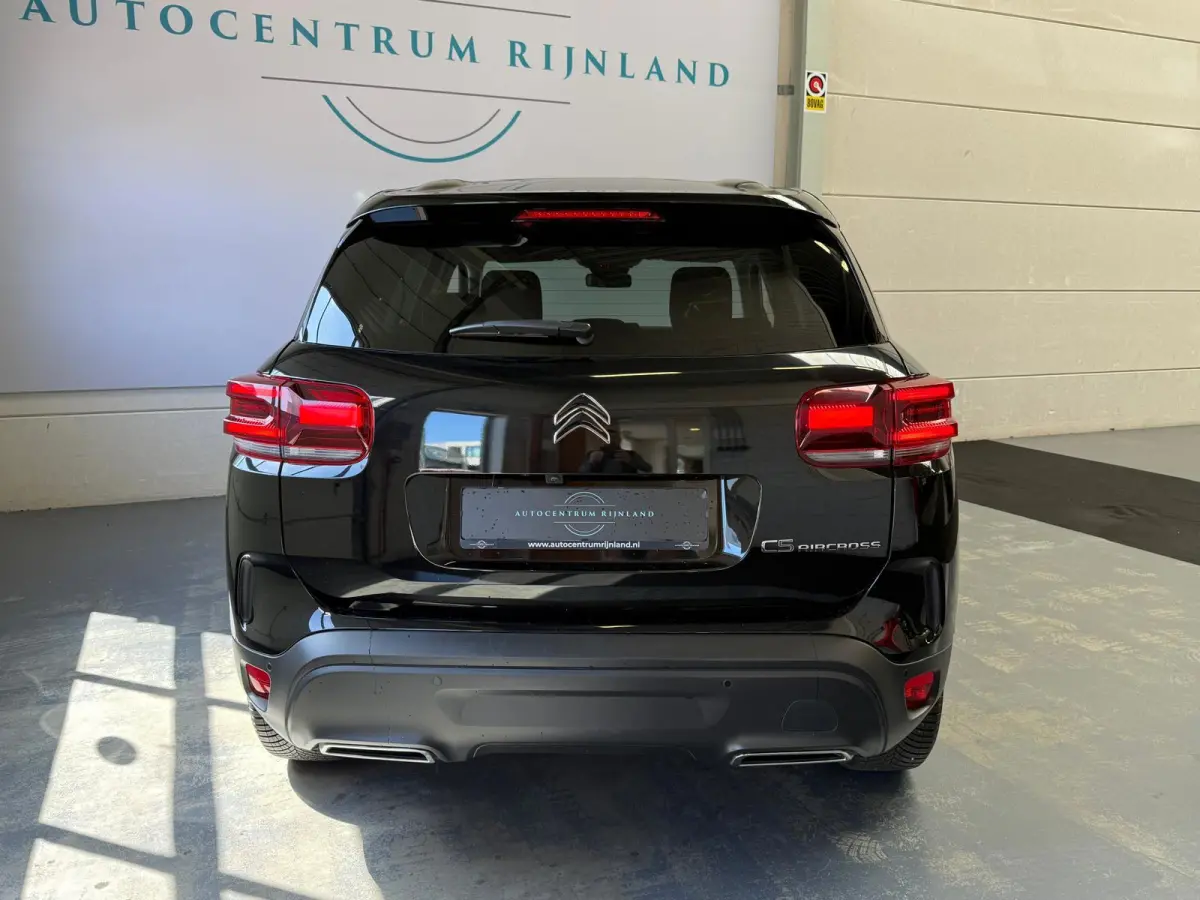 1.2 Hybrid 145 Plus Navi, Camera, stoelverwarming, carplay