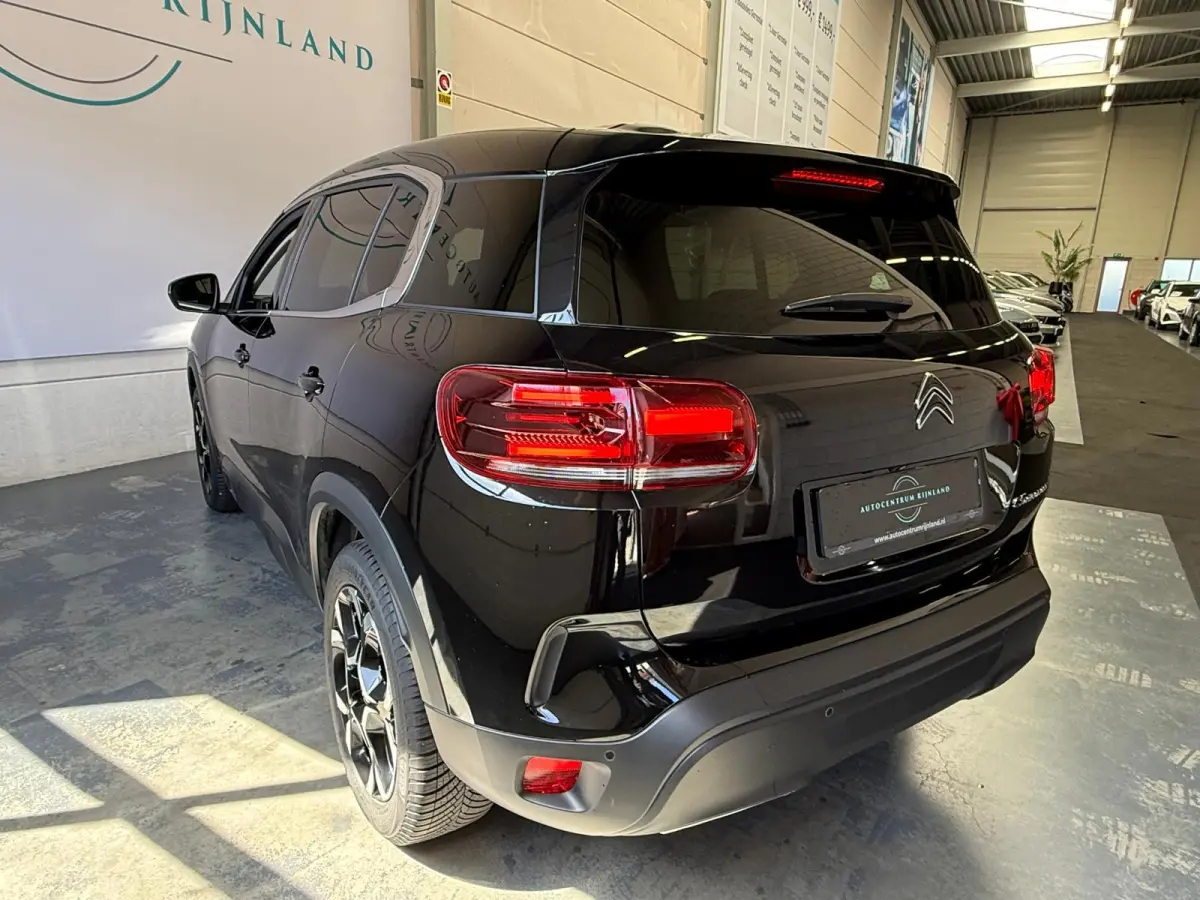 1.2 Hybrid 145 Plus Navi, Camera, stoelverwarming, carplay