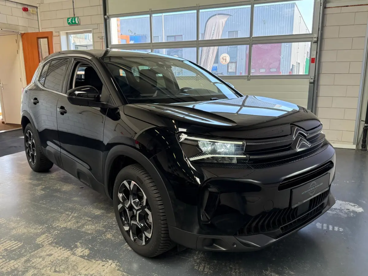 1.2 Hybrid 145 Plus Navi, Camera, stoelverwarming, carplay