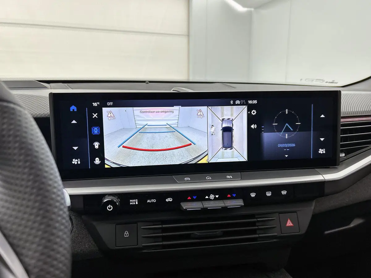 1.6 Plug-in-Hybrid GS 195pk Automaat | 8 JAAR GARANTIE | Schuif-/Kanteldak | Technoloy pakket | 360 Camera | Head-Up Display | Matrix-LED |