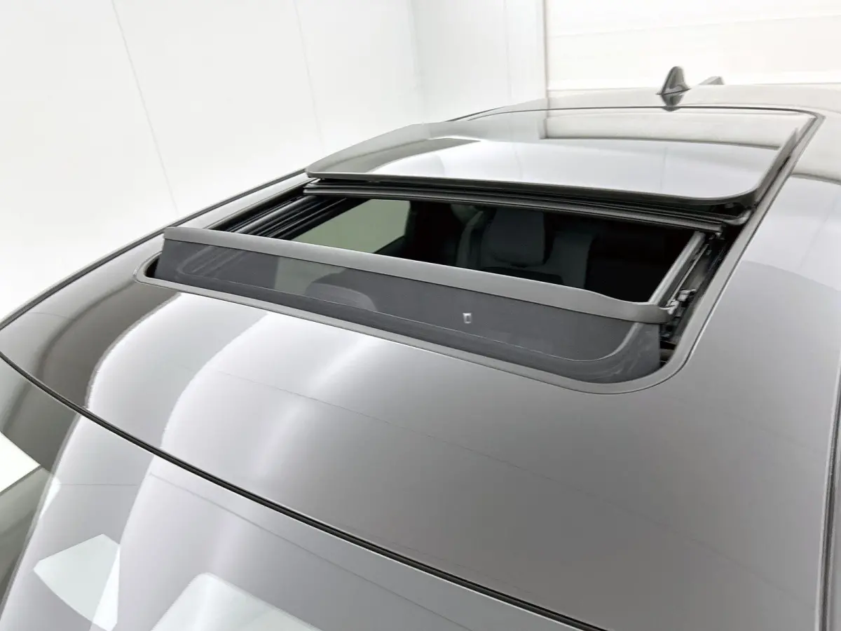1.6 Plug-in-Hybrid GS 195pk Automaat | 8 JAAR GARANTIE | Schuif-/Kanteldak | Technoloy pakket | 360 Camera | Head-Up Display | Matrix-LED |
