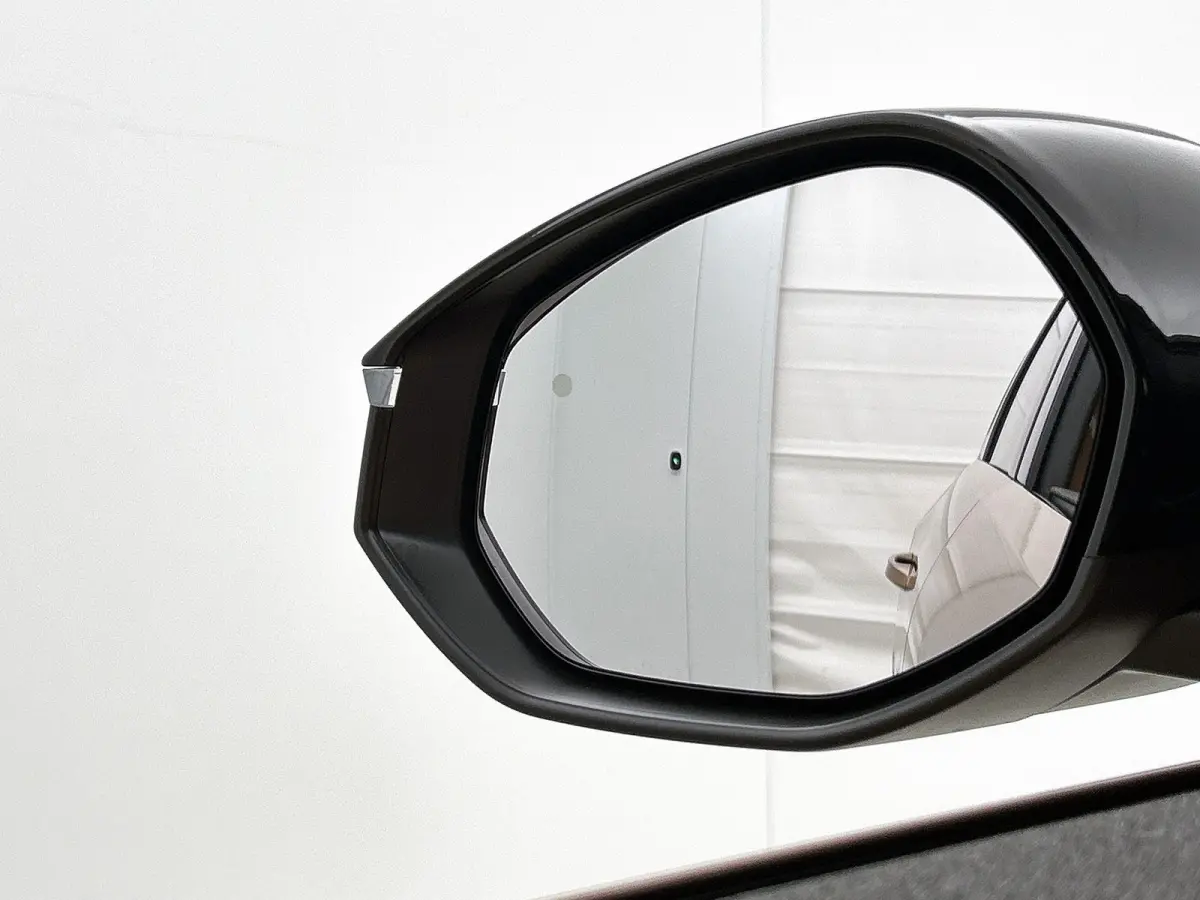 1.6 Plug-in-Hybrid GS 195pk Automaat | 8 JAAR GARANTIE | Schuif-/Kanteldak | Technoloy pakket | 360 Camera | Head-Up Display | Matrix-LED |