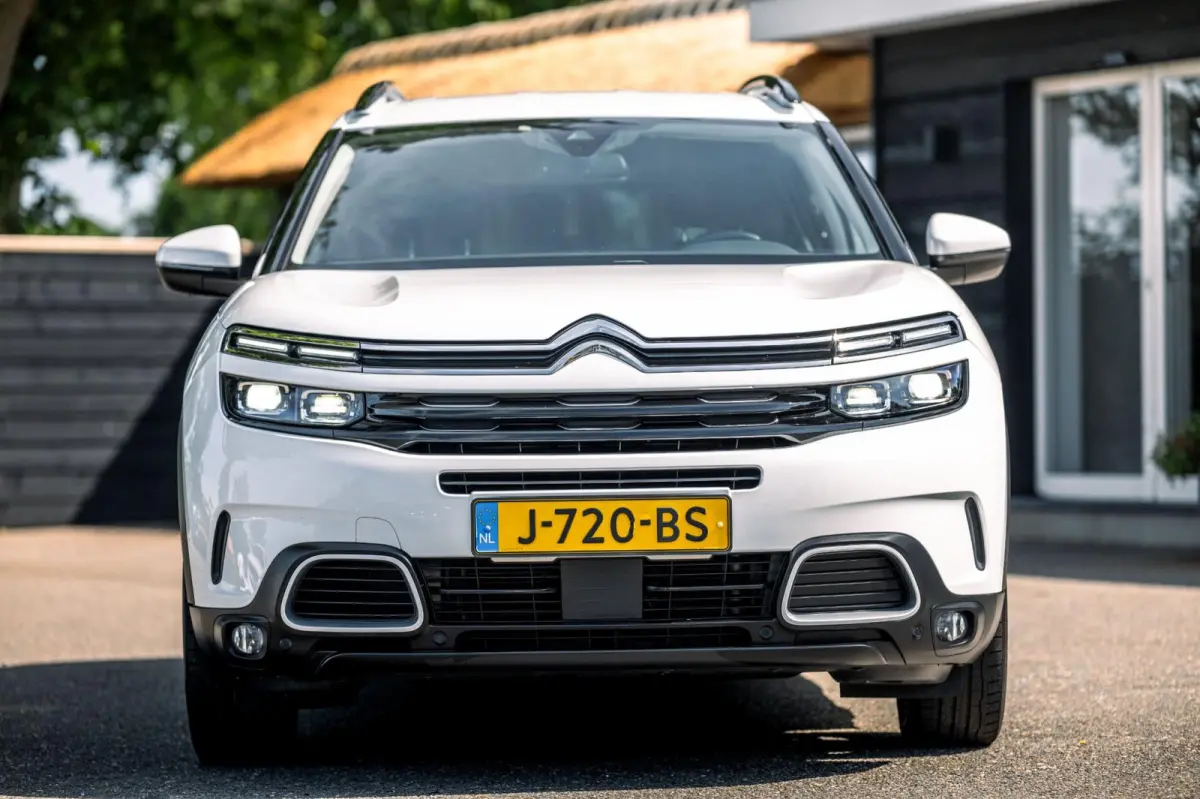 1.2 PureTech Business Plus I Trekhaak I Camera I dealeronderhoud I