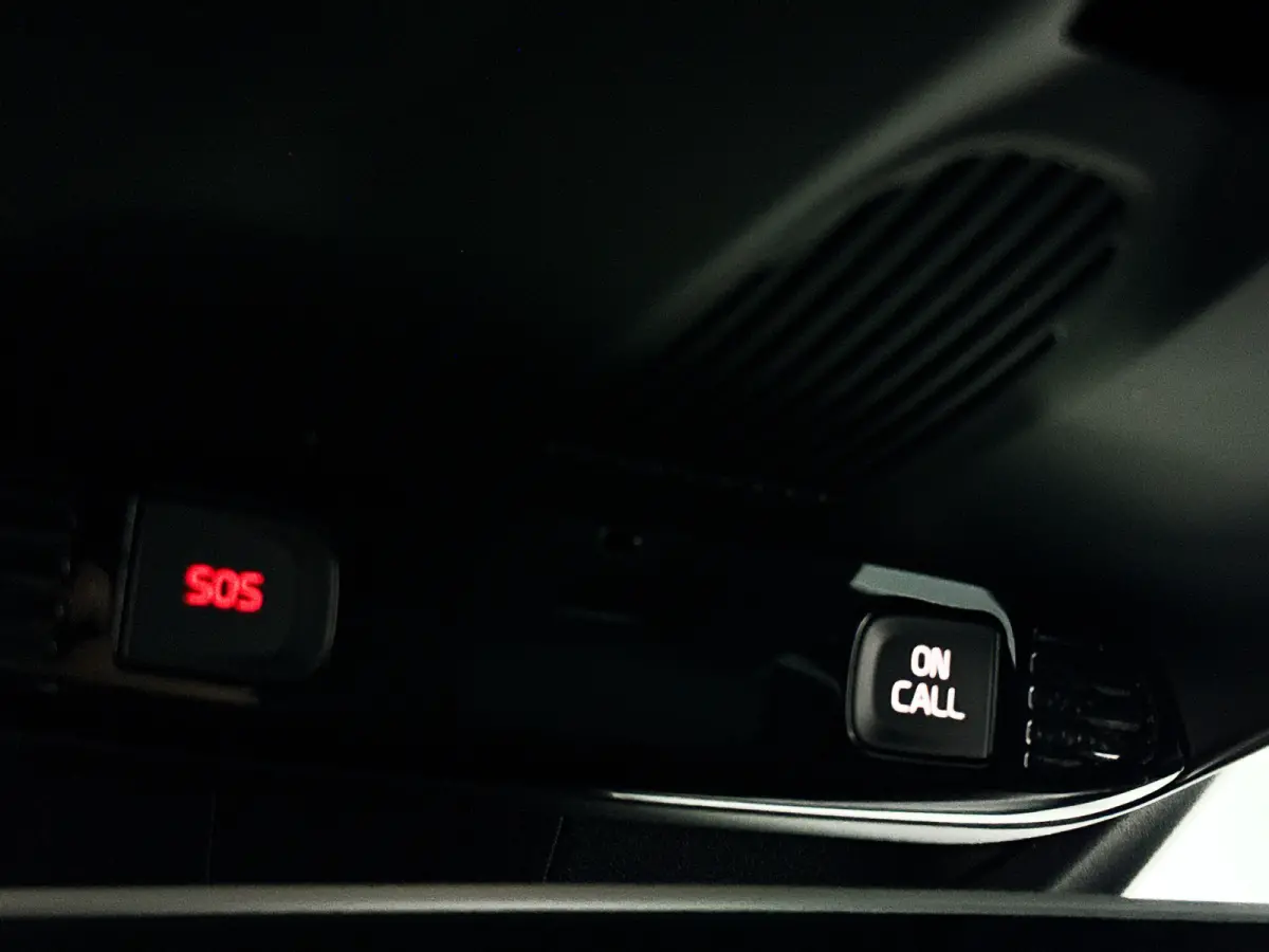 T3 Polar+ Sport | Panoramadak | Parkeercamera | Harman Kardon | Stoelverwarming