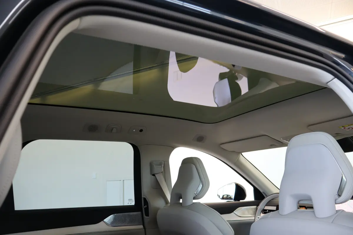 Twin Performance 680PK Ultra Executive 800V | Full Option! | Nappa Leder | 22'' | Luchtvering | B&W Audio | Massage