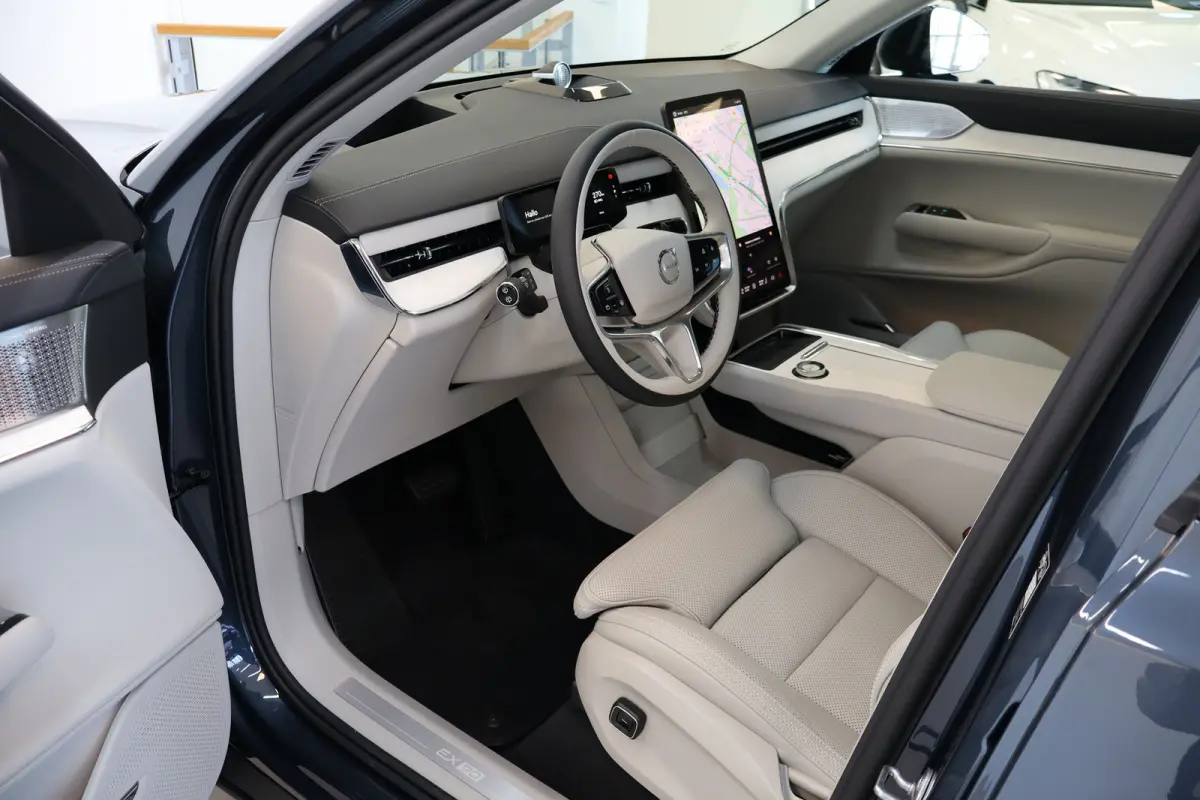 Twin Performance 680PK Ultra Executive 800V | Full Option! | Nappa Leder | 22'' | Luchtvering | B&W Audio | Massage