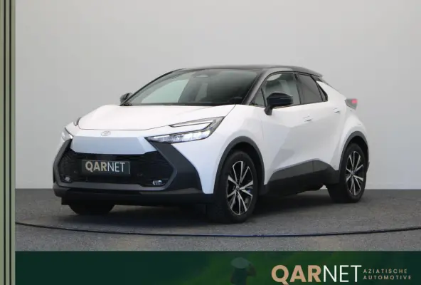 2.0 Plug-in Hybrid 220 First Edition | Stoelverwarming | PHEV | Keyless Entry | All Season Banden |