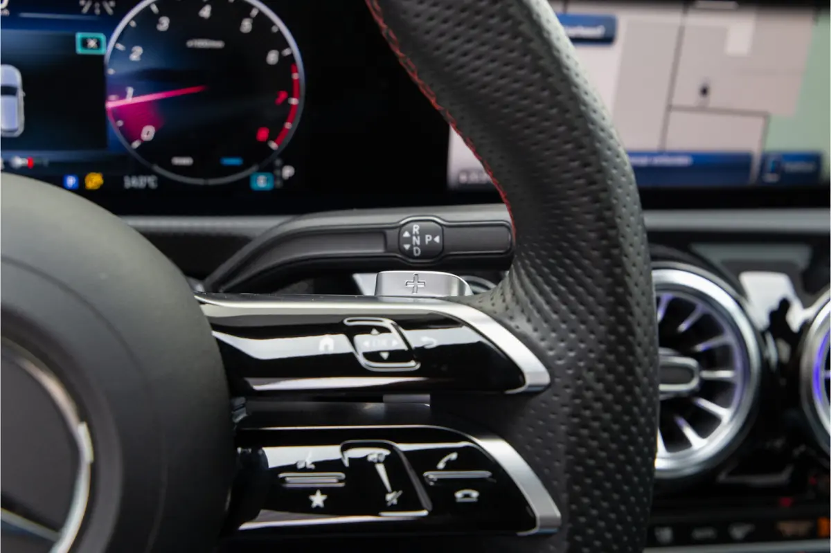 180 AMG Nightpakket, Pano, Widescreen, Sfeerverlichting
