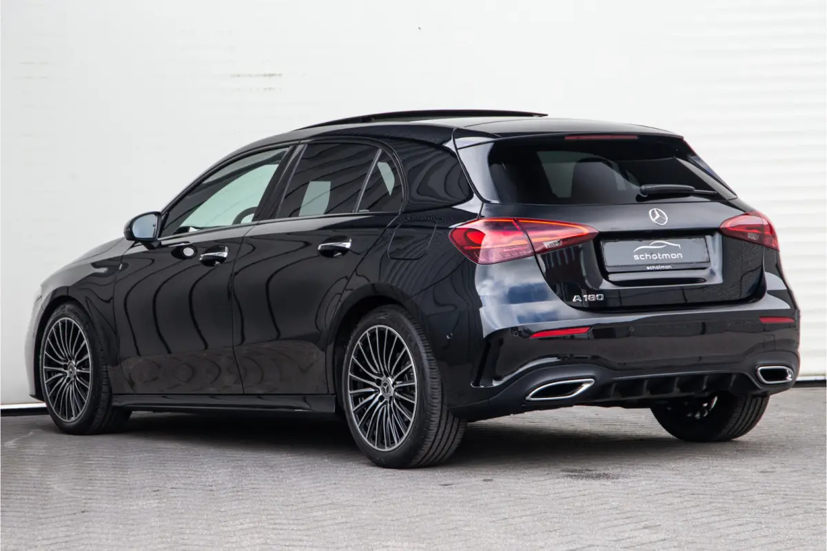 180 AMG Nightpakket, Pano, Widescreen, Sfeerverlichting