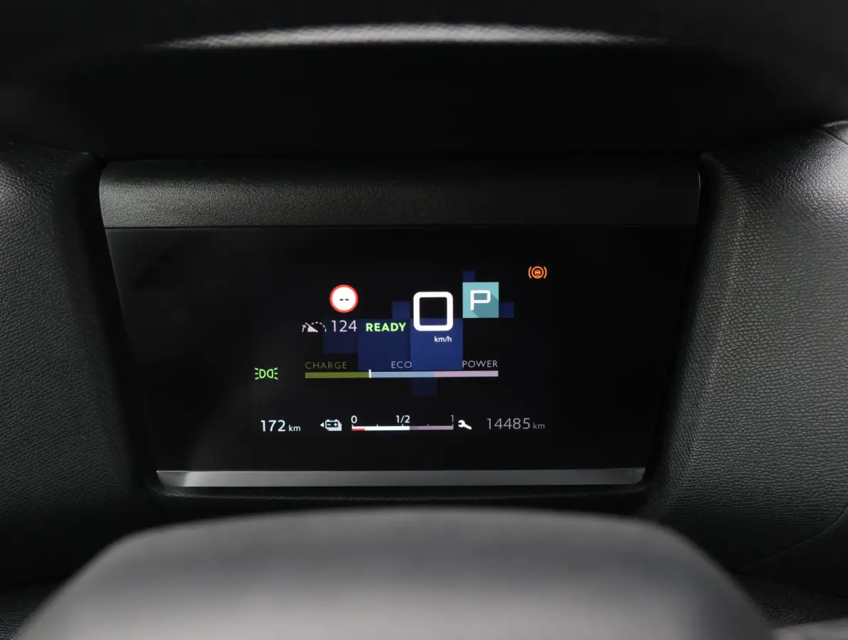 You 50 kWh Navigatie | Climate Control | Camera | Apple Carplay & Android Auto