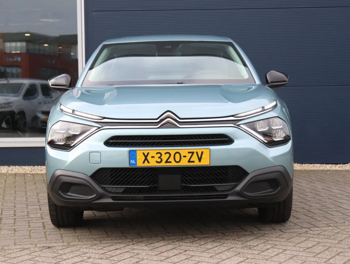 You 50 kWh Navigatie | Climate Control | Camera | Apple Carplay & Android Auto