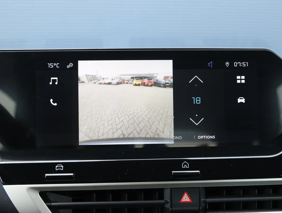 You 50 kWh Navigatie | Climate Control | Camera | Apple Carplay & Android Auto