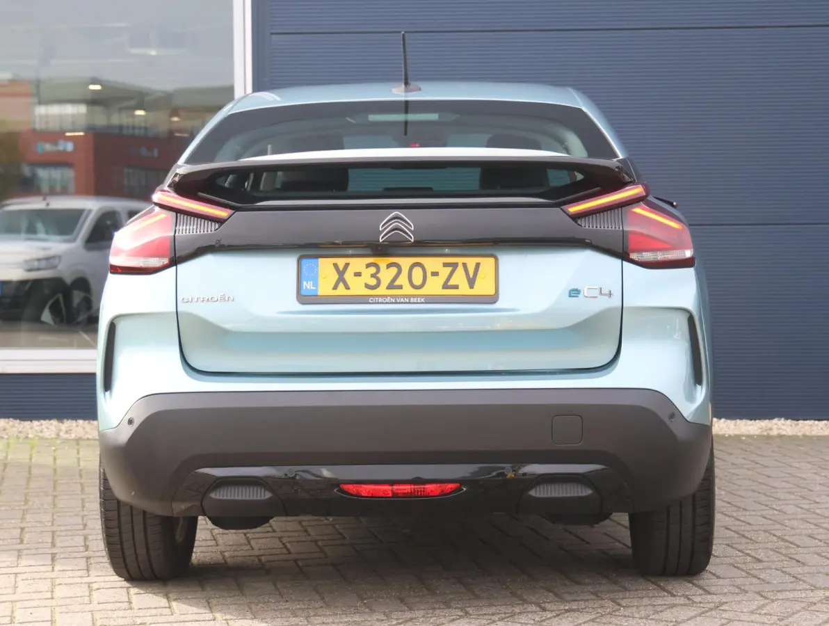 You 50 kWh Navigatie | Climate Control | Camera | Apple Carplay & Android Auto