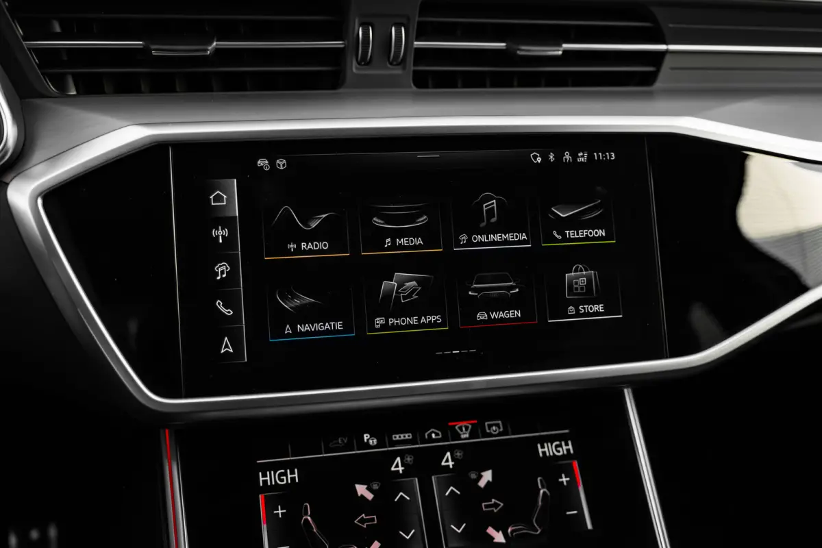 50 TFSI e quattro S edition Competition 299PK | 360 camera | Soft Close | Elek. stoelen incl geheugen | Head-up Display | Stoelverw. voor en achter |