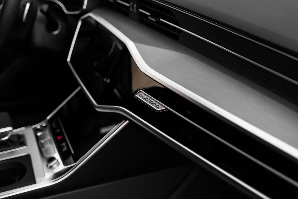 50 TFSI e quattro S edition Competition 299PK | 360 camera | Soft Close | Elek. stoelen incl geheugen | Head-up Display | Stoelverw. voor en achter |
