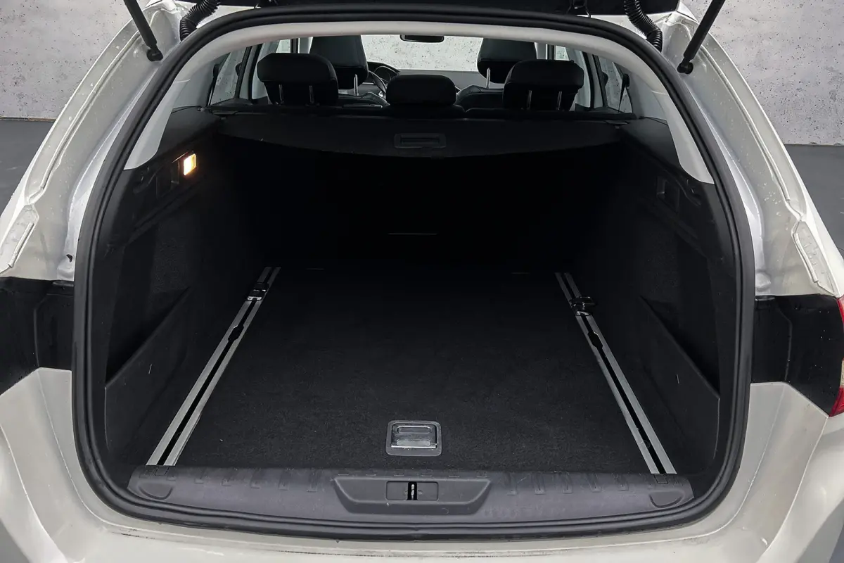1.2 PureTech Blue Lease Premium | Leder | LED | Camera | Stoelverwarming