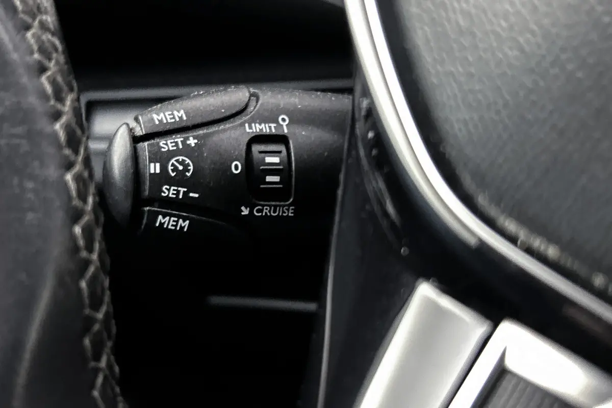 1.2 PureTech Advanced Grip Control Allure | Trekhaak | Half leder | Camera