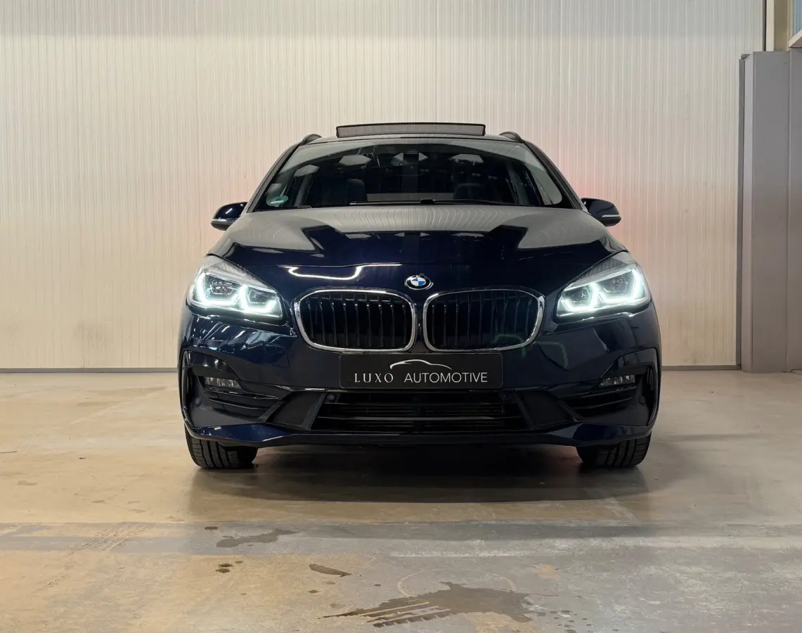 218i High Executive | PANO | TREKHAAK | ACC | LED | CAMERA | LEDER