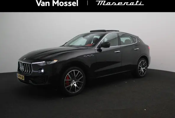 3.0 V6 S AWD GranLusso | Panorama dak | Premium audio | Luchtvering |